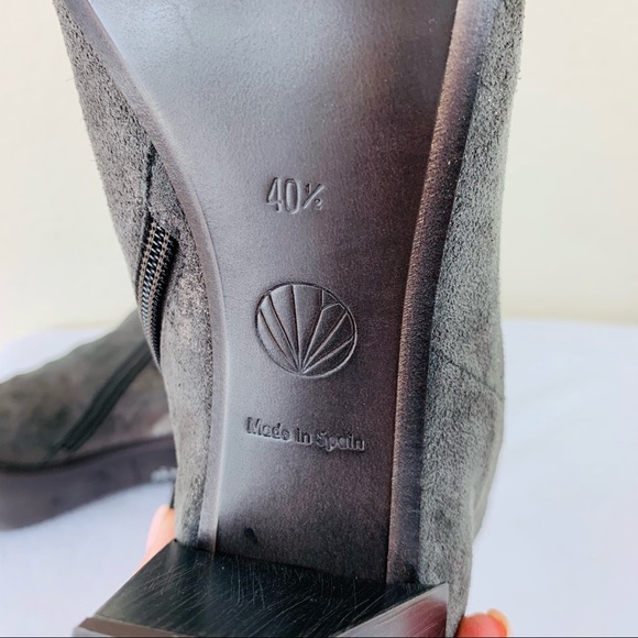 {Coclico} NEW Joy Metallic Suede Ankle Boots - Picture 7 of 8
